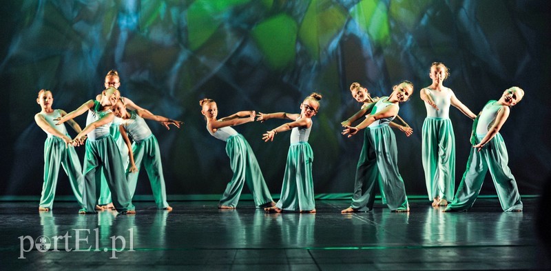 Oni po prostu bawią się tańcem zdjęcie nr 203490