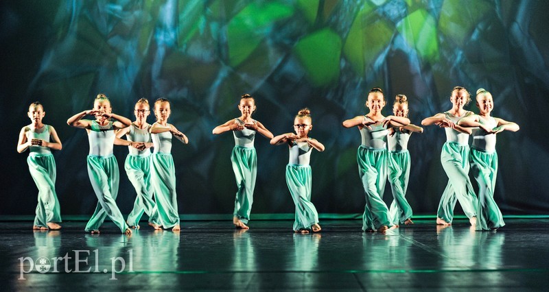 Oni po prostu bawią się tańcem zdjęcie nr 203489