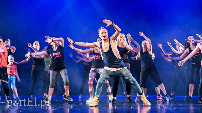 Oni po prostu bawią się tańcem zdjęcie nr 203526