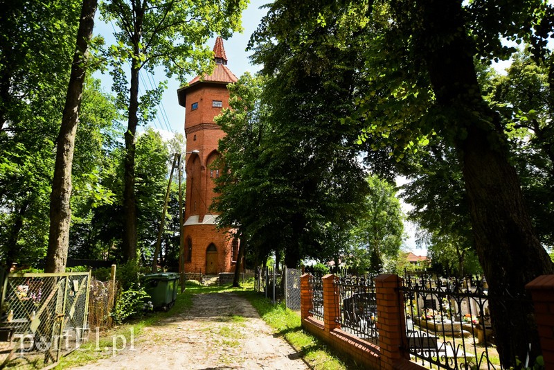 Nad jezioro, na cmentarz i na lody  (Cudze chwalicie, swego nie znacie, odcinek 1)  zdjęcie nr 204526