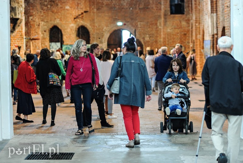 Salon pełen artystów zdjęcie nr 204891