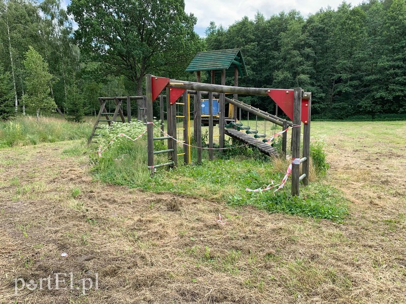 Elbląg Przy Kanale Elbląskim nie pobiwakujesz
