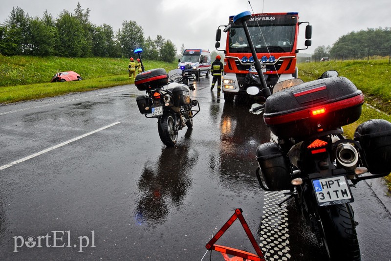Elbląg Wpadli w poślizg na ul. Łęczyckiej i na S22