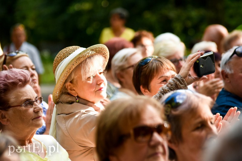 Salon za nami, teraz czas na remont muszli zdjęcie nr 207942