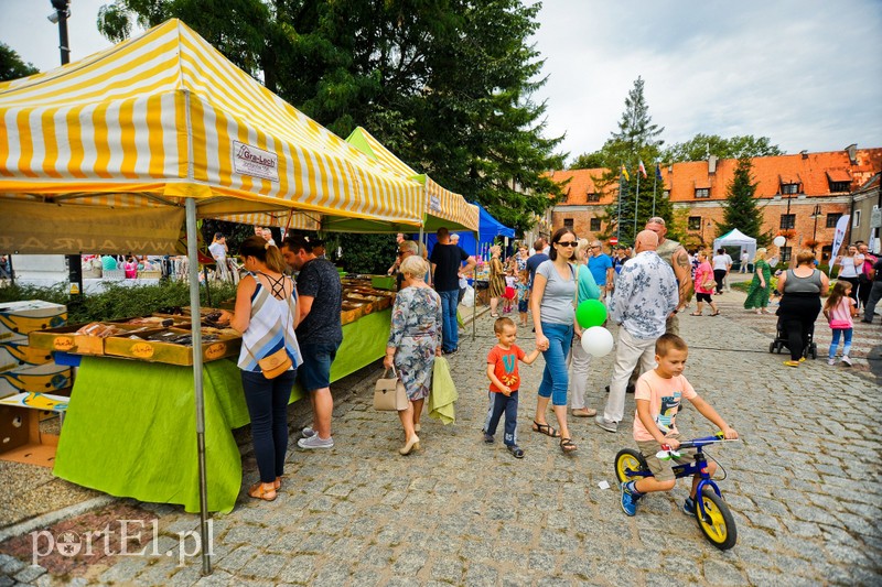 Jarmark pełen atrakcji zdjęcie nr 208433