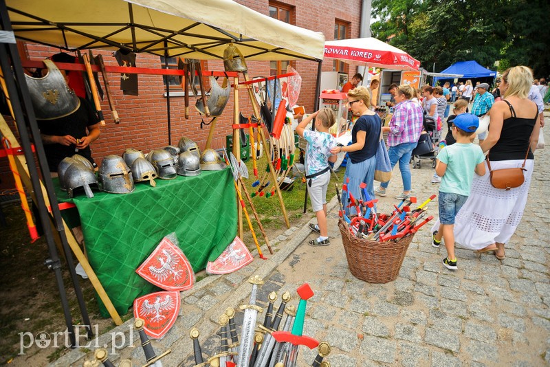Jarmark pełen atrakcji zdjęcie nr 208435