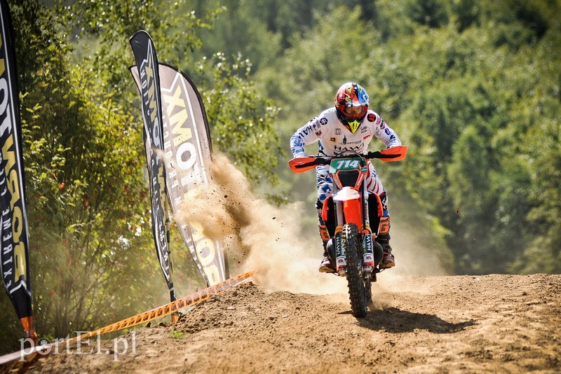 Najlepsi zawodnicy jeżdżą pod Elblągiem zdjęcie nr 208777