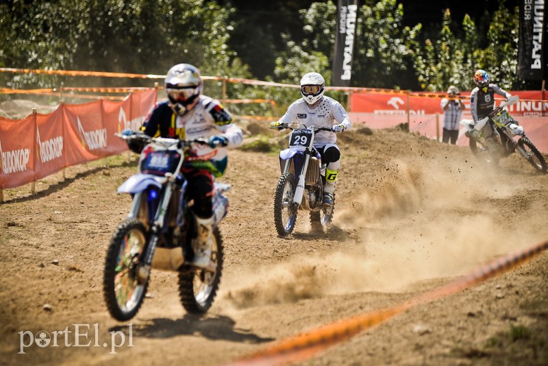 Najlepsi zawodnicy jeżdżą pod Elblągiem zdjęcie nr 208819