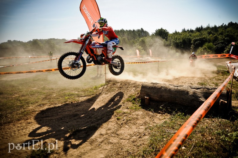 Najlepsi zawodnicy jeżdżą pod Elblągiem zdjęcie nr 208786