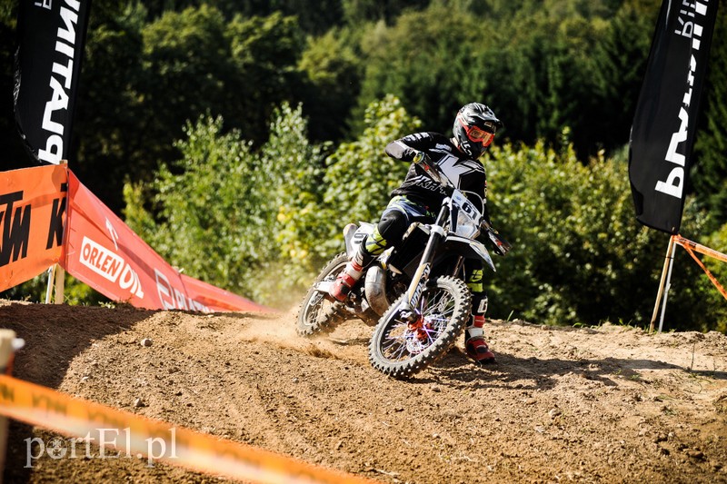 Najlepsi zawodnicy jeżdżą pod Elblągiem zdjęcie nr 208804