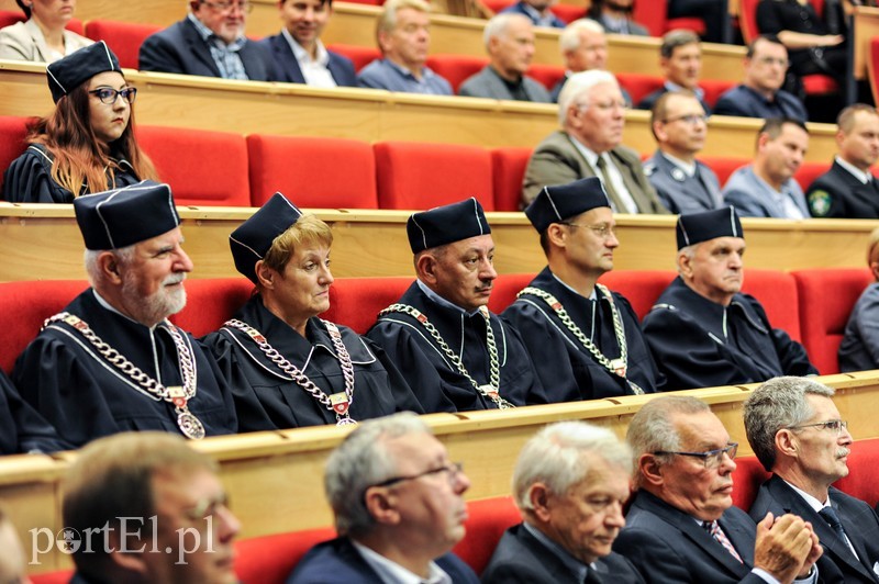 Studenci PWSZ zainaugurowali nowy rok akademicki zdjęcie nr 211386