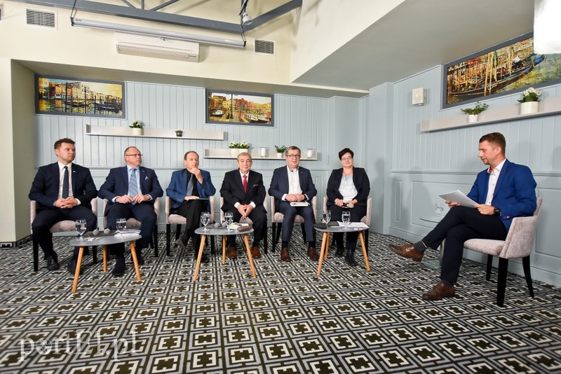 Elbląg Kandydaci w ogniu pytań