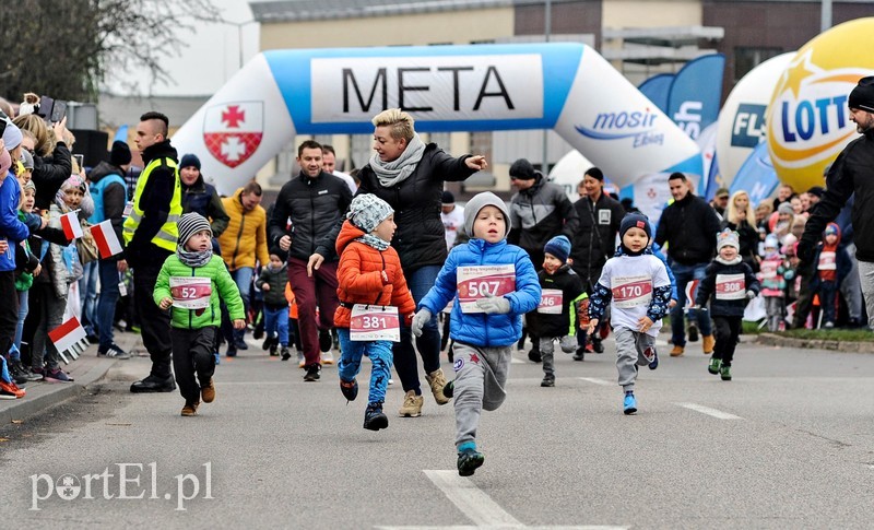 Biegiem uczcili niepodległość zdjęcie nr 214718