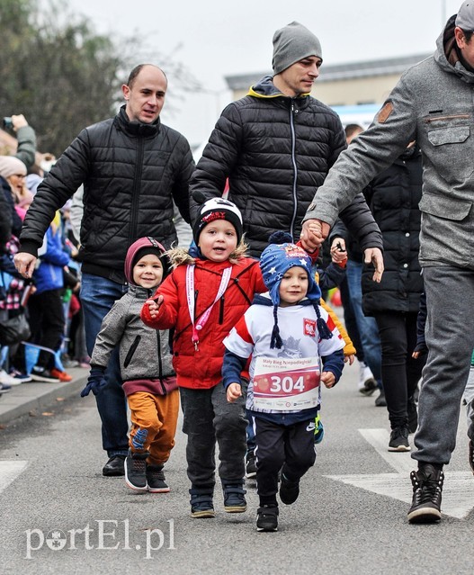  Biegiem uczcili niepodległość zdjęcie nr 214722