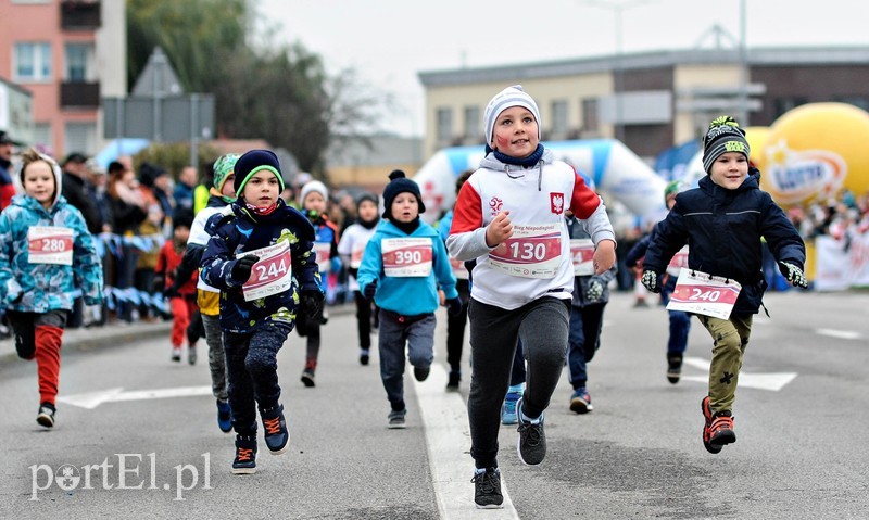  Biegiem uczcili niepodległość zdjęcie nr 214745