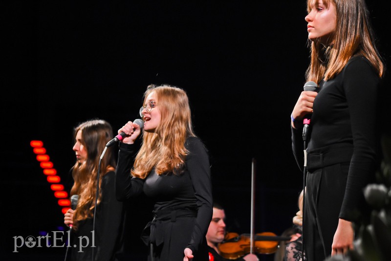 Muzyczna uczta na koniec Święta Niepodległości zdjęcie nr 214697