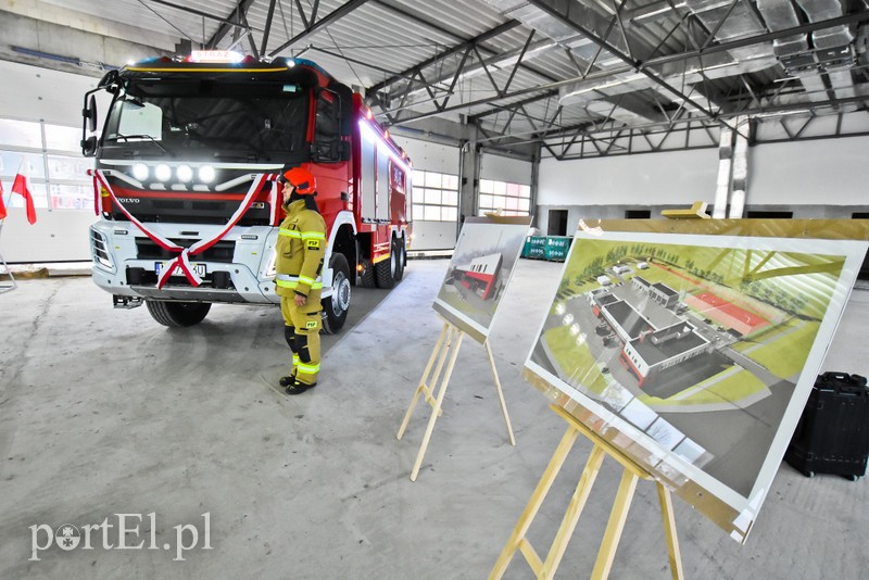 Spełniają się marzenia elbląskich strażaków zdjęcie nr 215314