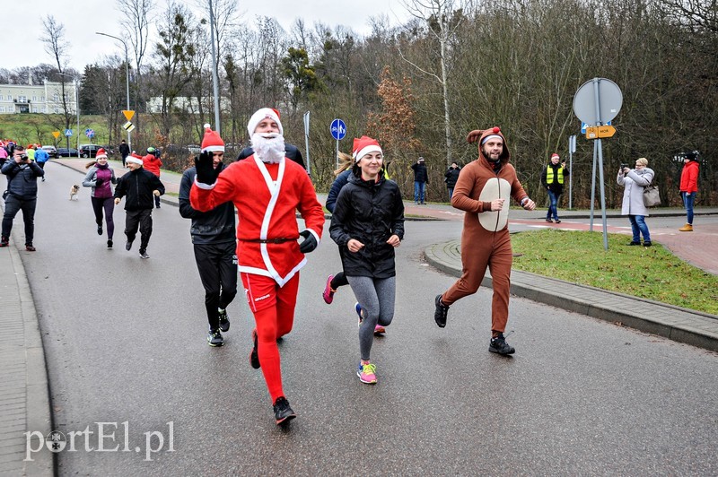 Biegacze okazali się bardzo hojni. A to wszystko dla Sandry zdjęcie nr 216147