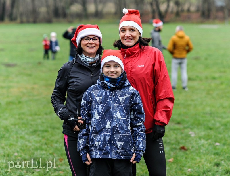 Biegacze okazali się bardzo hojni. A to wszystko dla Sandry zdjęcie nr 216124