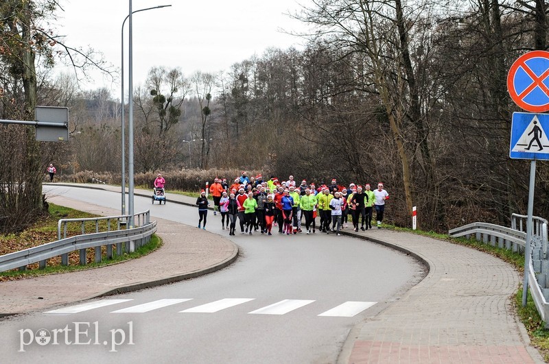 Biegacze okazali się bardzo hojni. A to wszystko dla Sandry zdjęcie nr 216158