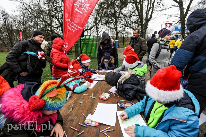 Biegacze okazali się bardzo hojni. A to wszystko dla Sandry zdjęcie nr 216155