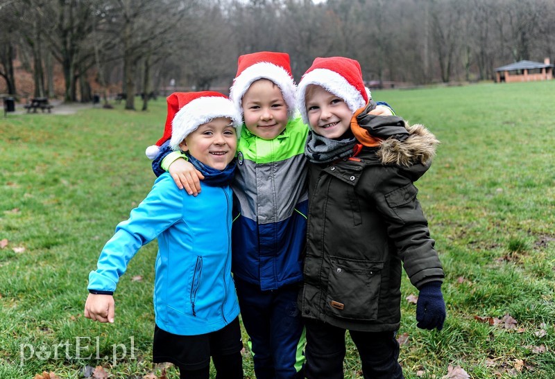 Biegacze okazali się bardzo hojni. A to wszystko dla Sandry zdjęcie nr 216135