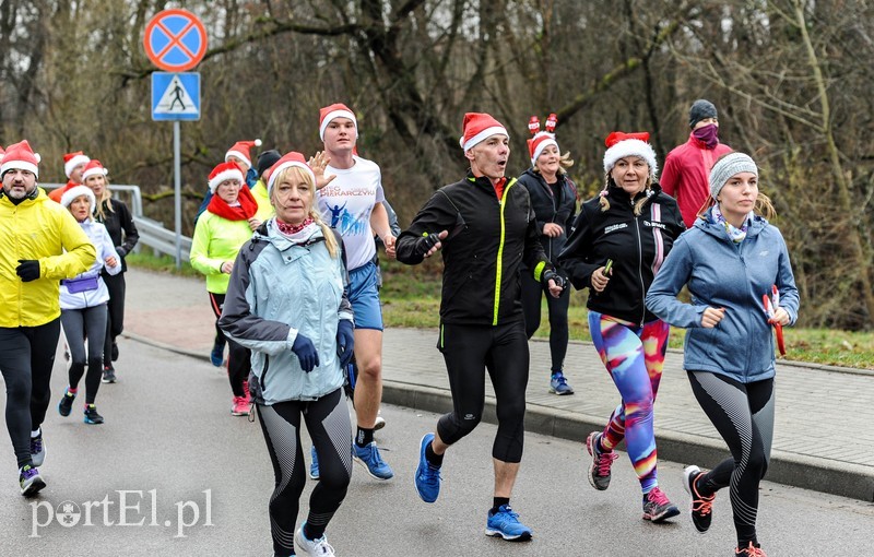 Biegacze okazali się bardzo hojni. A to wszystko dla Sandry zdjęcie nr 216165