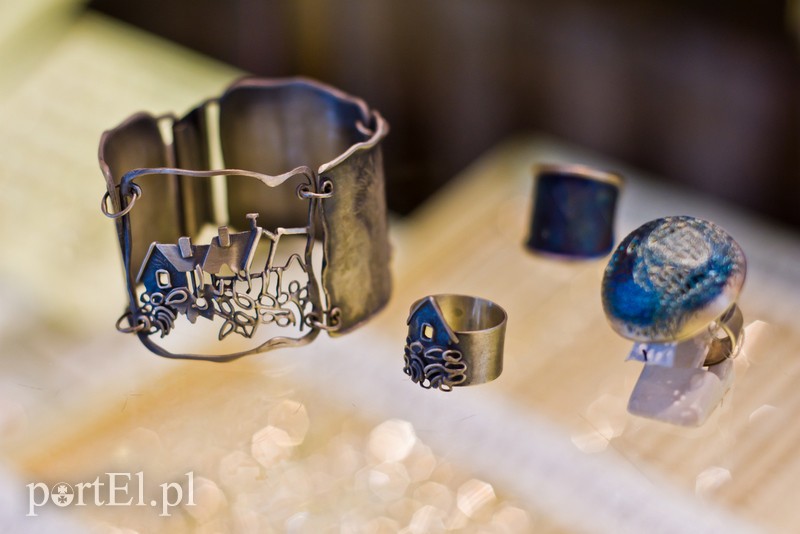 Biżuteria i waluta. 25 lat razem zdjęcie nr 216425