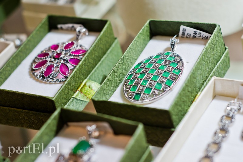 Biżuteria i waluta. 25 lat razem zdjęcie nr 216426