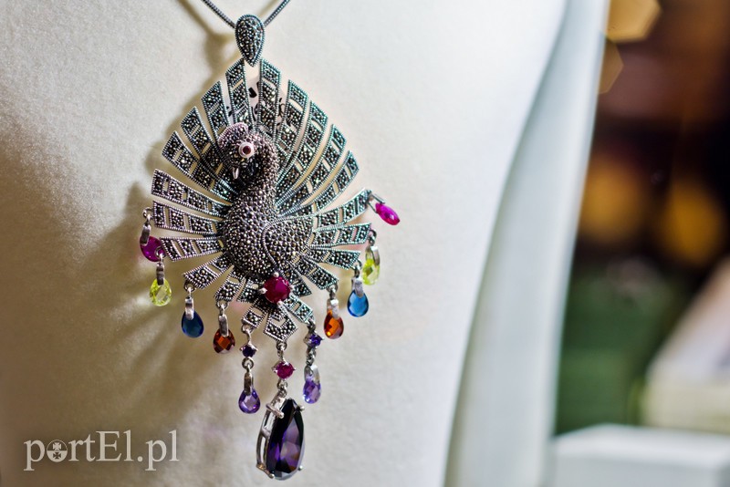 Biżuteria i waluta. 25 lat razem zdjęcie nr 216424