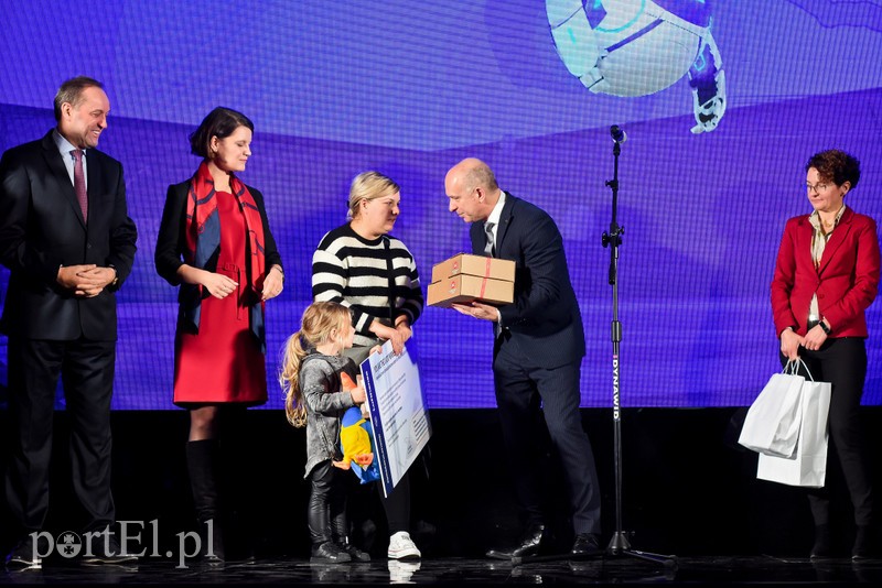 5-milionowy pasażer na lotnisku w Gdańsku! zdjęcie nr 216573