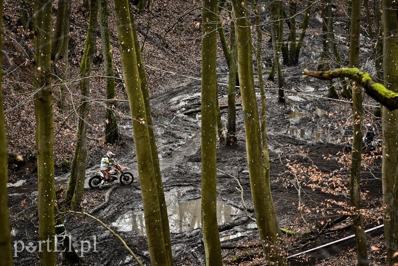 Na Modrzewinie króluje dzisiaj offroad zdjęcie nr 218305