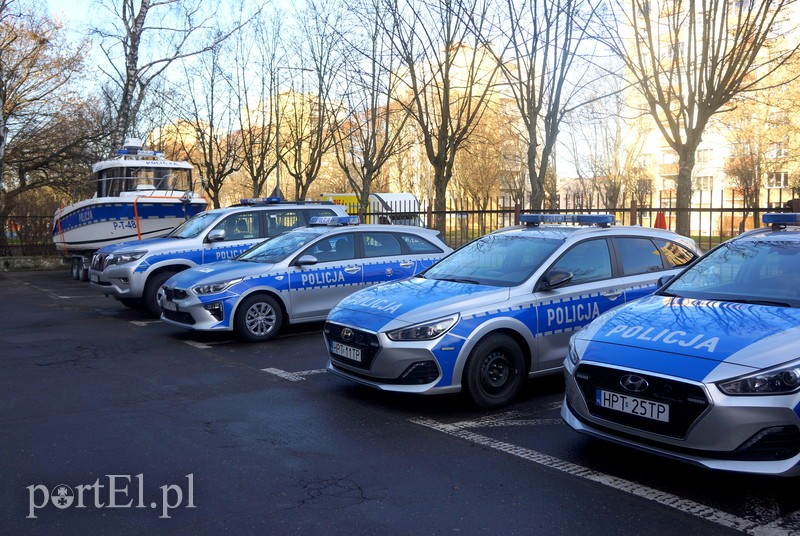 Elbląg Będą pływać i jeździć nowym sprzętem