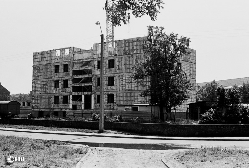 Elbląskie budowy z lat 70. i 80. na zdjęciach Czesława Misiuka - część 2 zdjęcie nr 219933