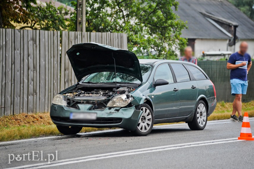 Elbląg Dachowanie i kolizja w Nowym Dworze Elbląskim