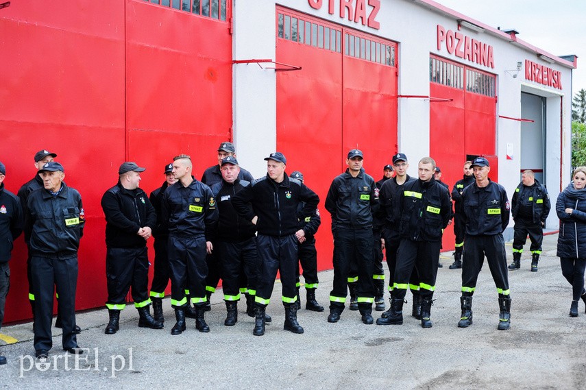 Nowy wóz dla strażaków z Krzewska zdjęcie nr 231142