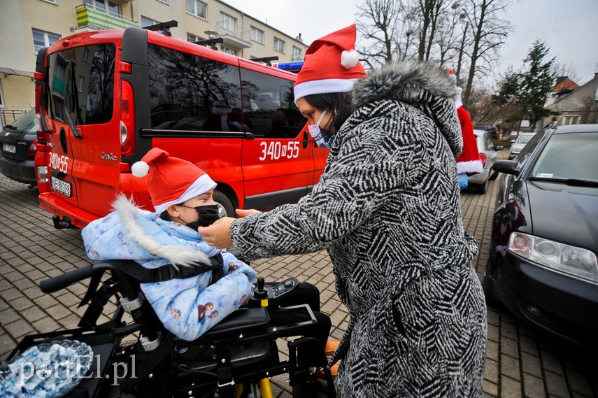 Elbląg Strażacki Mikołaj spełnia marzenia