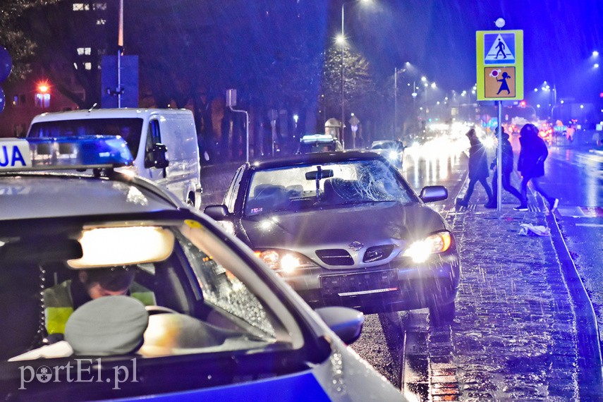 Elbląg Kobieta potrącona na pasach na ul. Nowowiejskiej