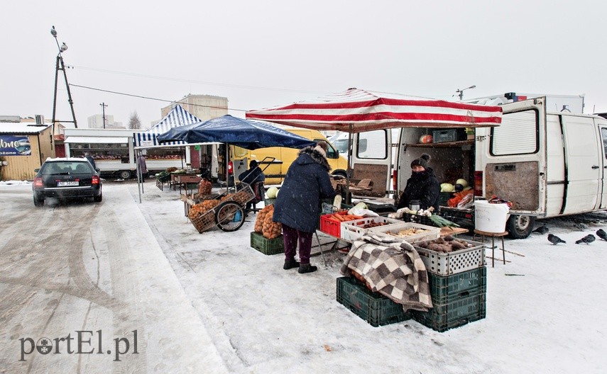 Miasto zwalnia targujących z opłaty dziennej. „Dobre chociaż i to” zdjęcie nr 235289