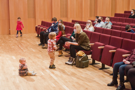 Tańcujące smyczkowanie z EOK