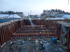 Na przekopie betonują śluzę