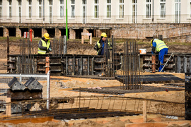 Ruszyła budowa bloku operacyjnego