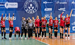 O włos od niespodzianki