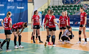 O włos od niespodzianki