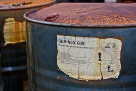 Problem z beczkami na Radomskiej