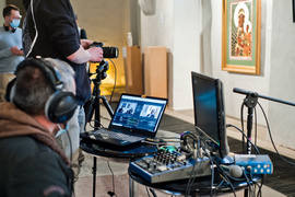 Madonny w krużganku galerii