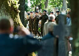 Ostatnie pożegnanie Jerzego Wilka. Obecni premier i prezes PiS