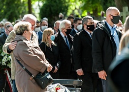 Ostatnie pożegnanie Jerzego Wilka. Obecni premier i prezes PiS