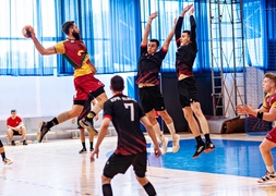 Elblążanie postraszyli wicelidera