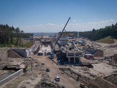 Pierwszy z mostów na Mierzei przechodzi próbne obciążenia